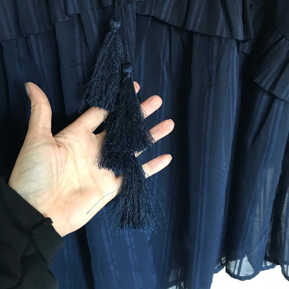 Line + Dot Long Sleeve Tiered Dress M - Picture 4 of 10